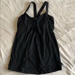 Lululemon run tank with built-in bra, size 6